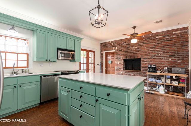 211 Ursuline Street, Lafayette, LA 70506