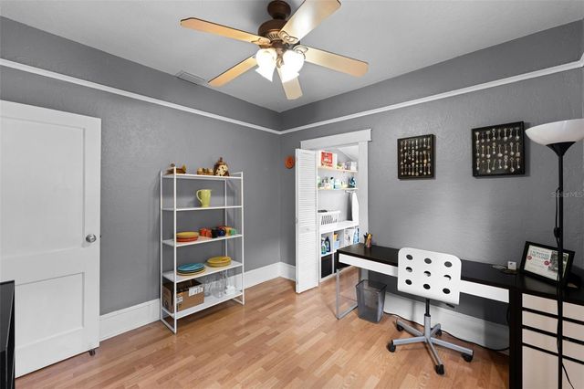 110 N BROWN AVENUE, Orlando, FL 32801