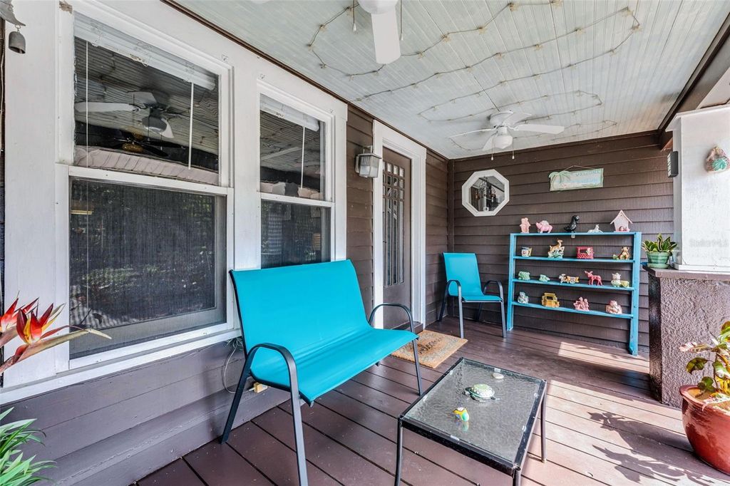 Image 19 of property listing at 110 N BROWN AVENUE, Orlando, FL 32801