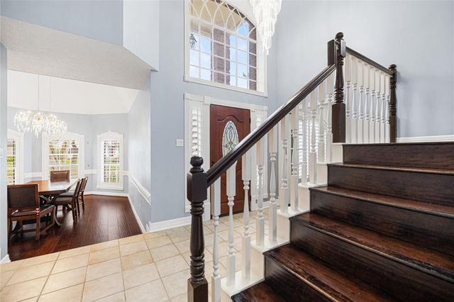402 Lakeside Boulevard, Sugar Land, TX 77478