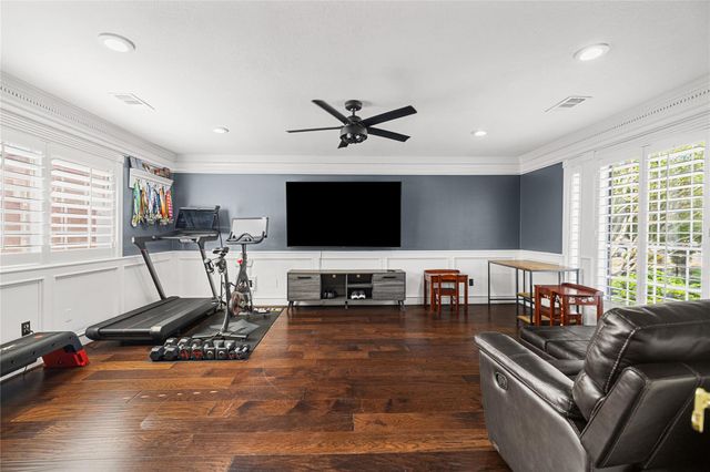 402 Lakeside Boulevard, Sugar Land, TX 77478