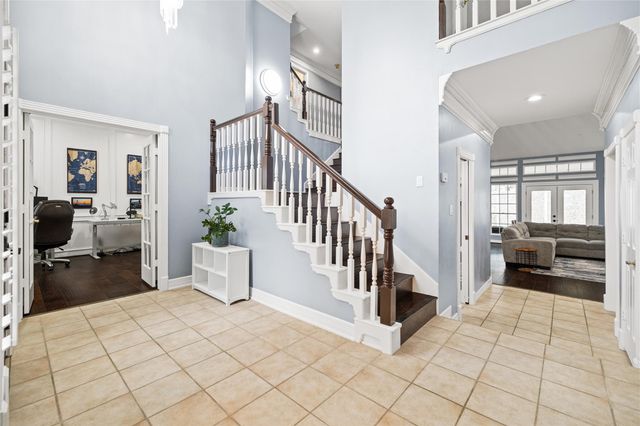 402 Lakeside Boulevard, Sugar Land, TX 77478