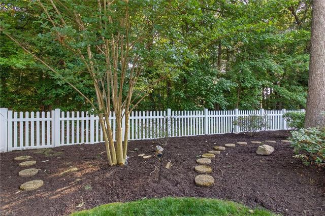 309 Treis TRL, Yorktown, VA 23693