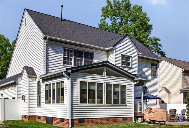 309 Treis TRL, Yorktown, VA 23693