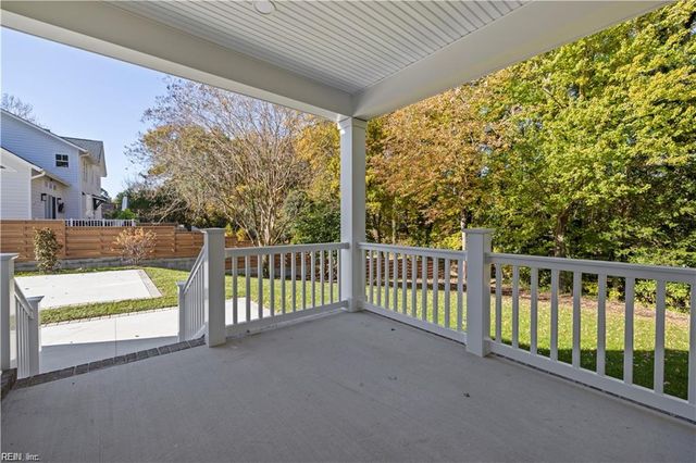 1429 Franklin DR, Virginia Beach, VA 23454