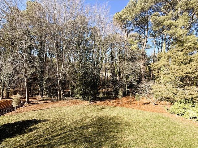 1429 Franklin DR, Virginia Beach, VA 23454