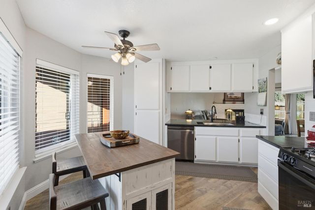 1433 Langley Way, Suisun City, CA 94585