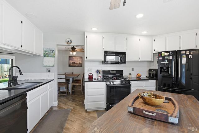 1433 Langley Way, Suisun City, CA 94585