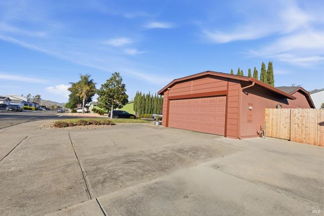 1433 Langley Way, Suisun City, CA 94585