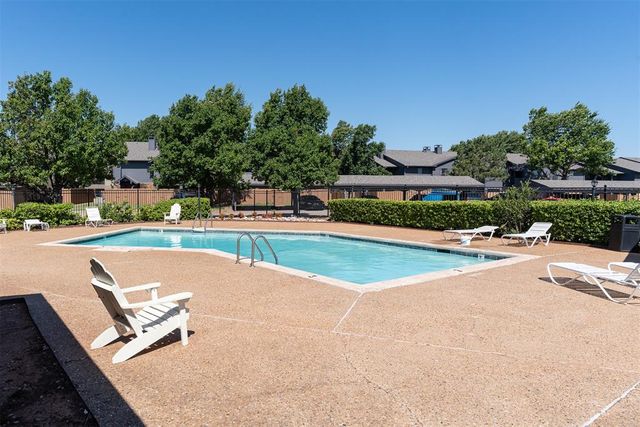 14421 N Pennsylvania Avenue 22C, Oklahoma City, OK 73134