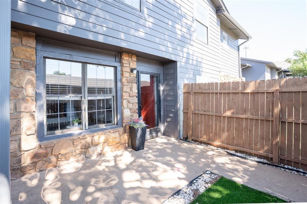 14421 N Pennsylvania Avenue 22C, Oklahoma City, OK 73134