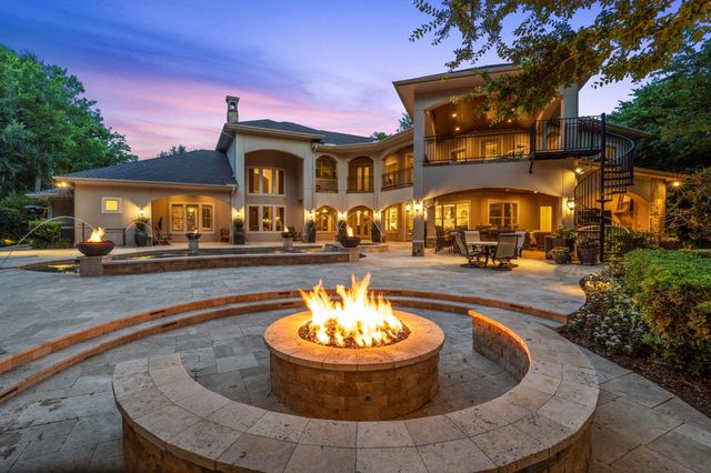 7 Oak Walk, Missouri City, TX 77459