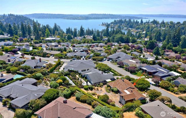 1012 Evergreen Drive, Bellevue, WA 98004