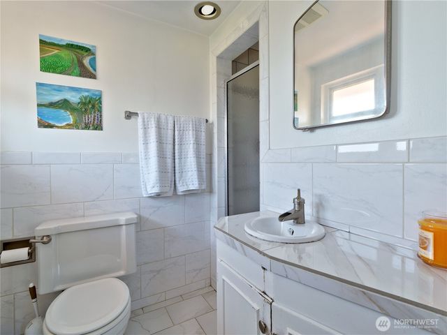 1012 Evergreen Drive, Bellevue, WA 98004