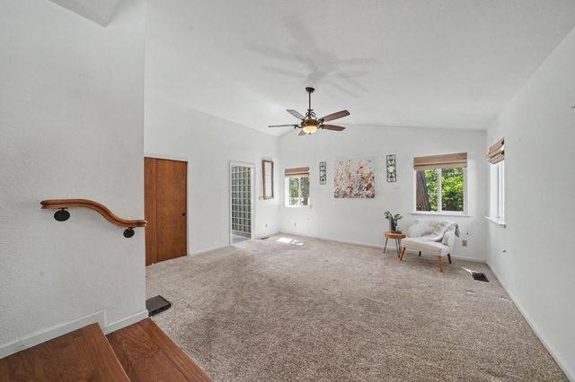 21120 Vista Amorosa Ct, Pine Grove, CA 95665