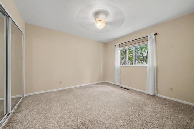 21120 Vista Amorosa Ct, Pine Grove, CA 95665