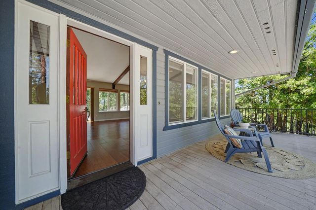 21120 Vista Amorosa Ct, Pine Grove, CA 95665