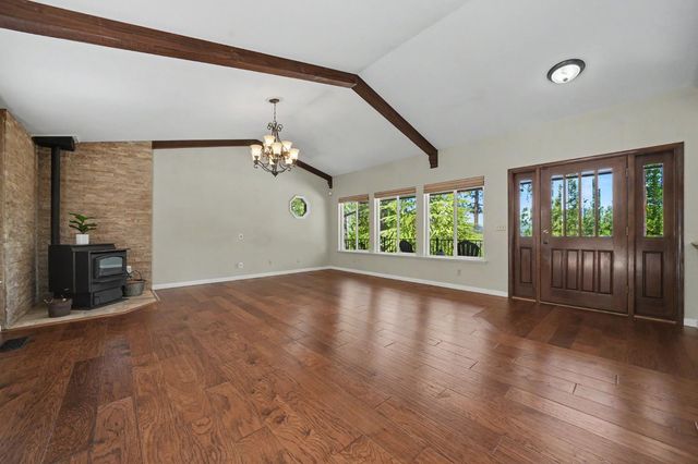 21120 Vista Amorosa Ct, Pine Grove, CA 95665