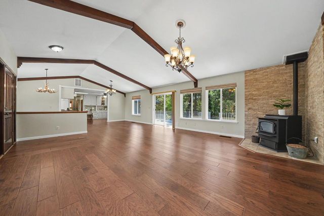 21120 Vista Amorosa Ct, Pine Grove, CA 95665