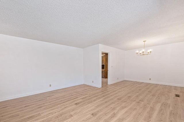 975 Sand Bar Cir, Carmichael, CA 95608