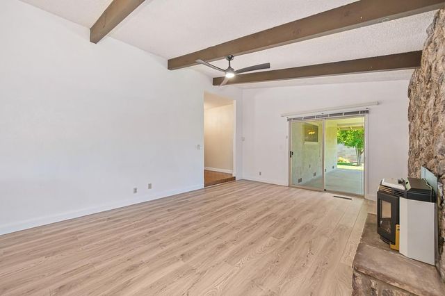 975 Sand Bar Cir, Carmichael, CA 95608
