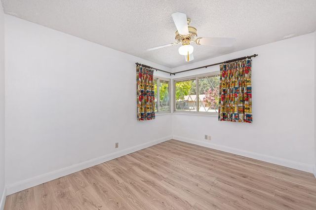 975 Sand Bar Cir, Carmichael, CA 95608