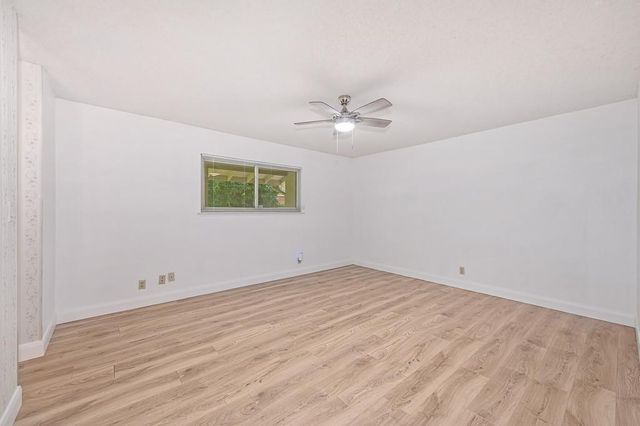 975 Sand Bar Cir, Carmichael, CA 95608