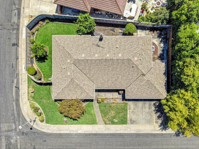 975 Sand Bar Cir, Carmichael, CA 95608