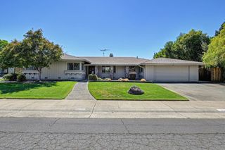 975 Sand Bar Cir, Carmichael, CA 95608