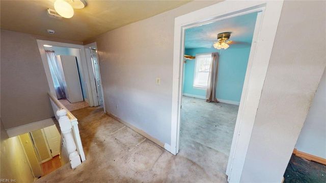 2046 Christian AVE, Chesapeake, VA 23324