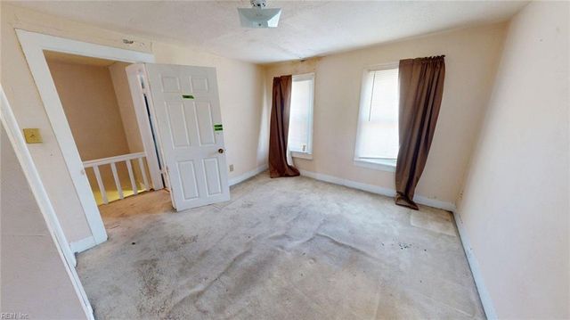 2046 Christian AVE, Chesapeake, VA 23324