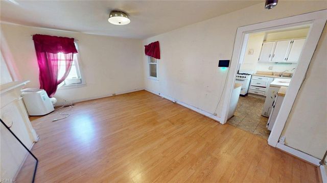 2046 Christian AVE, Chesapeake, VA 23324