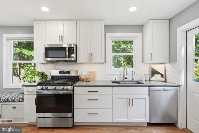 716 AUBURN AVE, Takoma Park, MD 20912