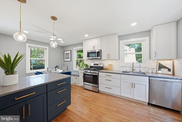 716 AUBURN AVE, Takoma Park, MD 20912