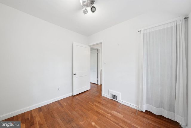 716 AUBURN AVE, Takoma Park, MD 20912