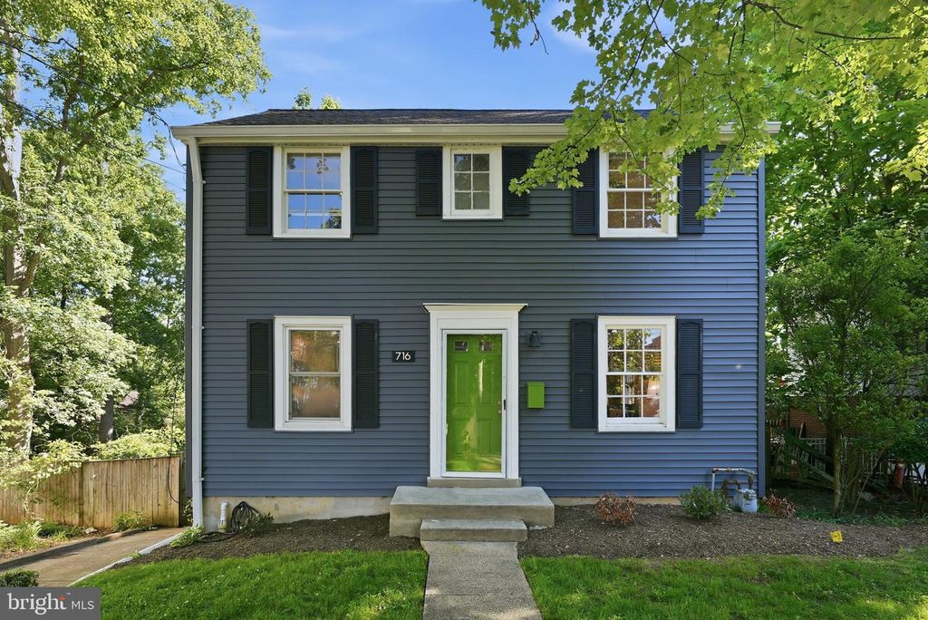 716 AUBURN AVE, Takoma Park, MD 20912