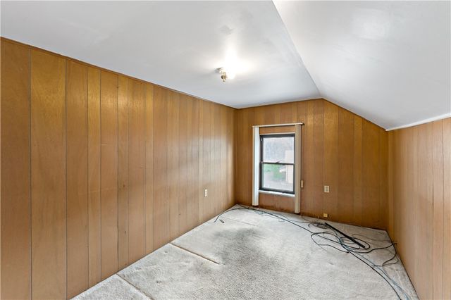 928 Mclaughlin Run Rd, Bridgeville, PA 15017