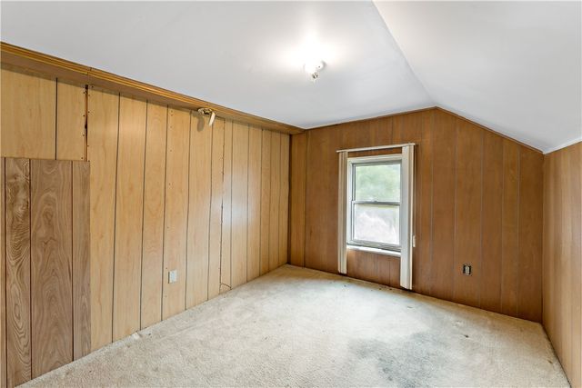 928 Mclaughlin Run Rd, Bridgeville, PA 15017