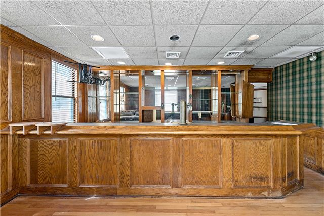 928 Mclaughlin Run Rd, Bridgeville, PA 15017