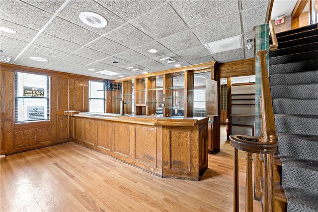 928 Mclaughlin Run Rd, Bridgeville, PA 15017