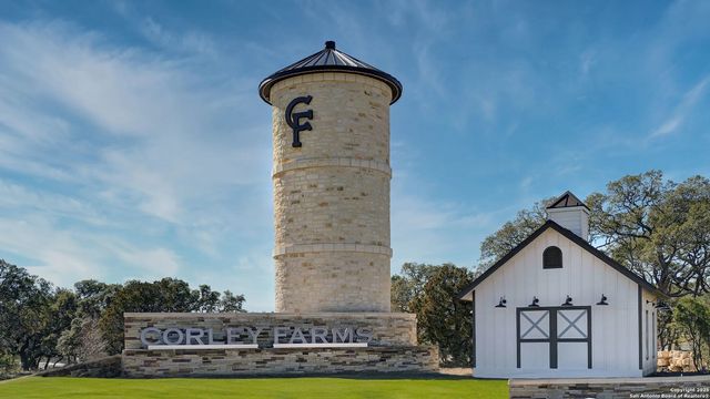 105 Merry Calf Lane, Boerne, TX 78006