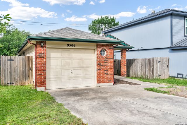 9306 GILLCROSS WAY, San Antonio, TX 78250