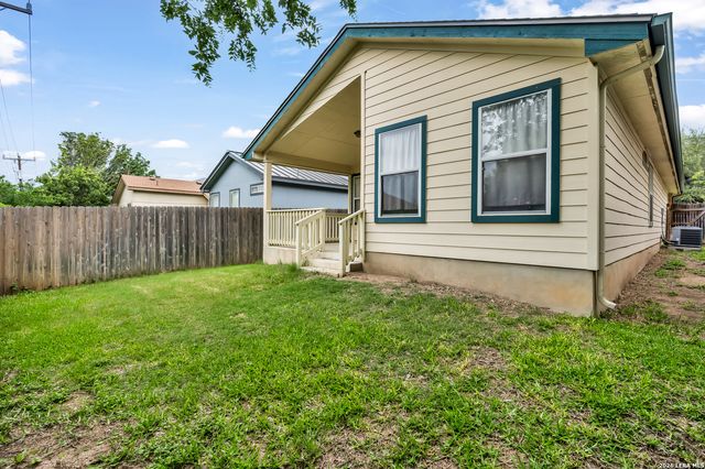 9306 GILLCROSS WAY, San Antonio, TX 78250