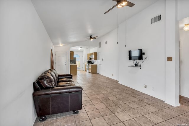 9306 GILLCROSS WAY, San Antonio, TX 78250
