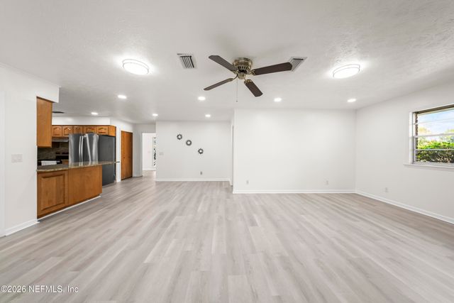 3571 SANDBURG Road, Jacksonville, FL 32277