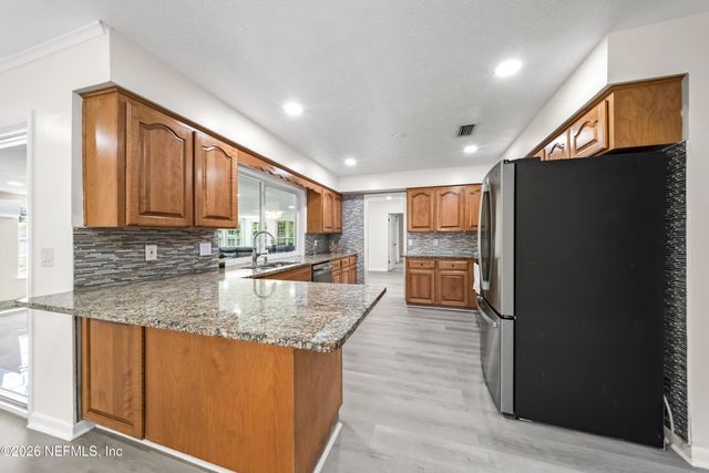 3571 SANDBURG Road, Jacksonville, FL 32277