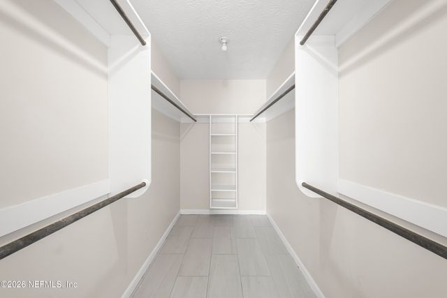 3571 SANDBURG Road, Jacksonville, FL 32277