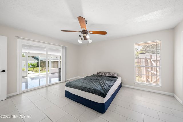 3571 SANDBURG Road, Jacksonville, FL 32277