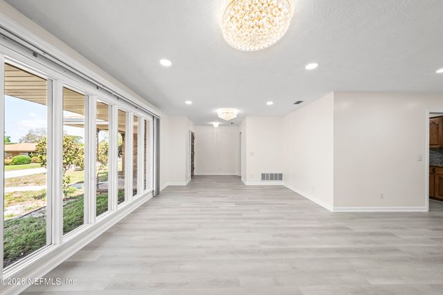 3571 SANDBURG Road, Jacksonville, FL 32277