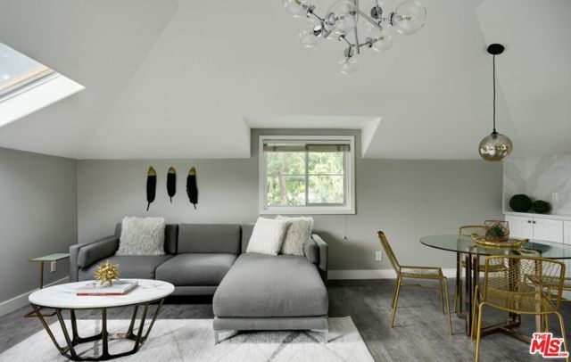 1214 Coldwater Canyon Drive, Beverly Hills, CA 90210